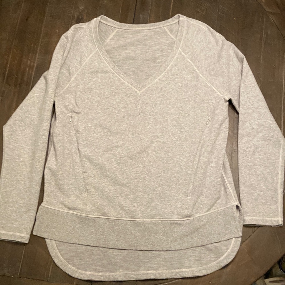 Lululemon sweatshirt size 10